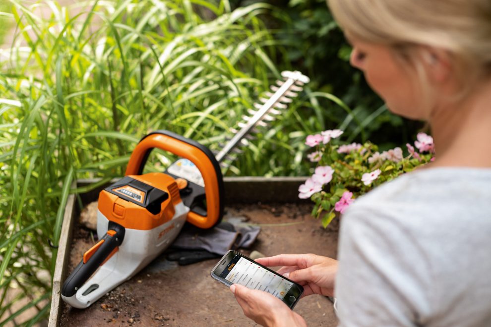 Prueba tu equipo a bateria STIHL